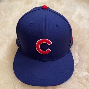 New Era Chicago Cubs 9FIFTY Snapback. Worn once.